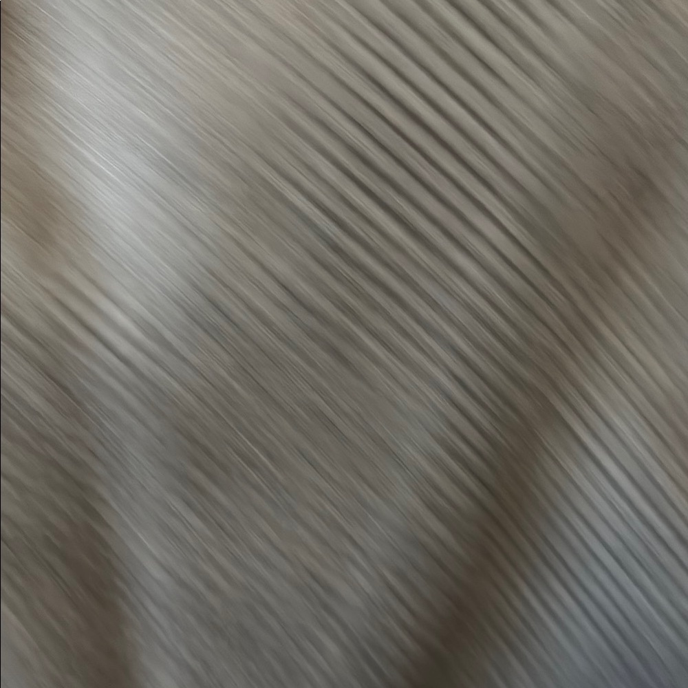 Lululemon Men’s Gray Tank Top - Picture 6 of 7